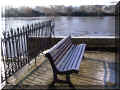 pr�s de la Vienne en crue (96108 octets)