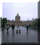 paris_pont_des_arts_t7.jpg (86990 octets)